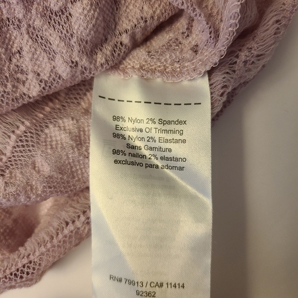 Jessica Simpson Maternity Lavender Floral Lace Bell Sleeve Top - Picture 10 of 12